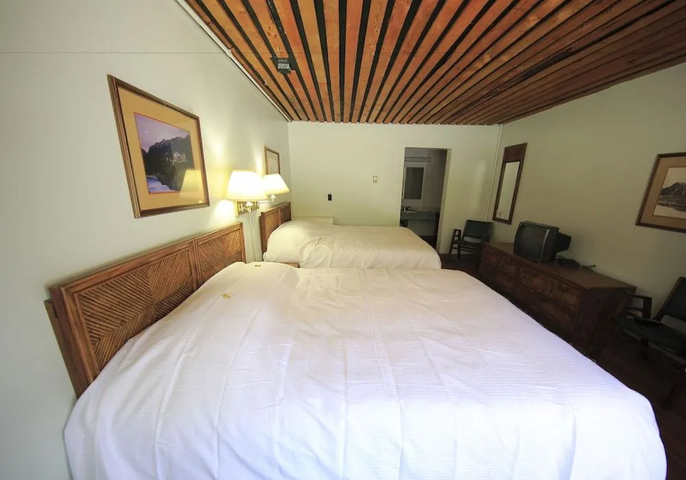 David Thompson Resort