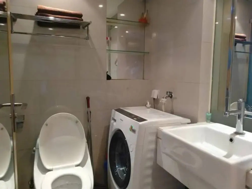 Nanjing Zeyi Projector Apartment