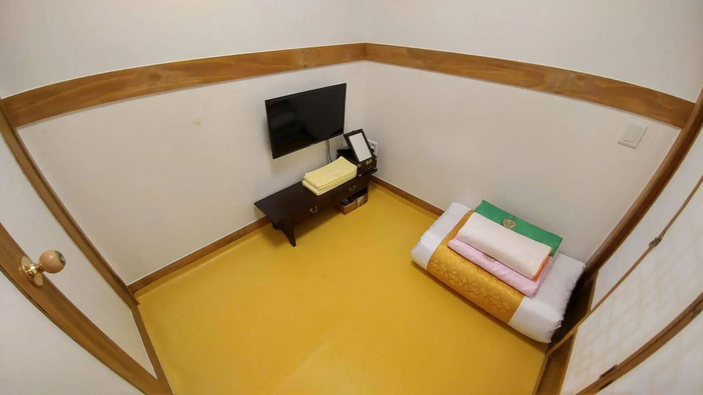 Sophia Hanok Guesthouse