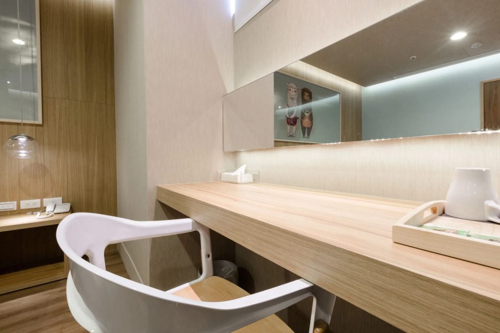 Green Hotel