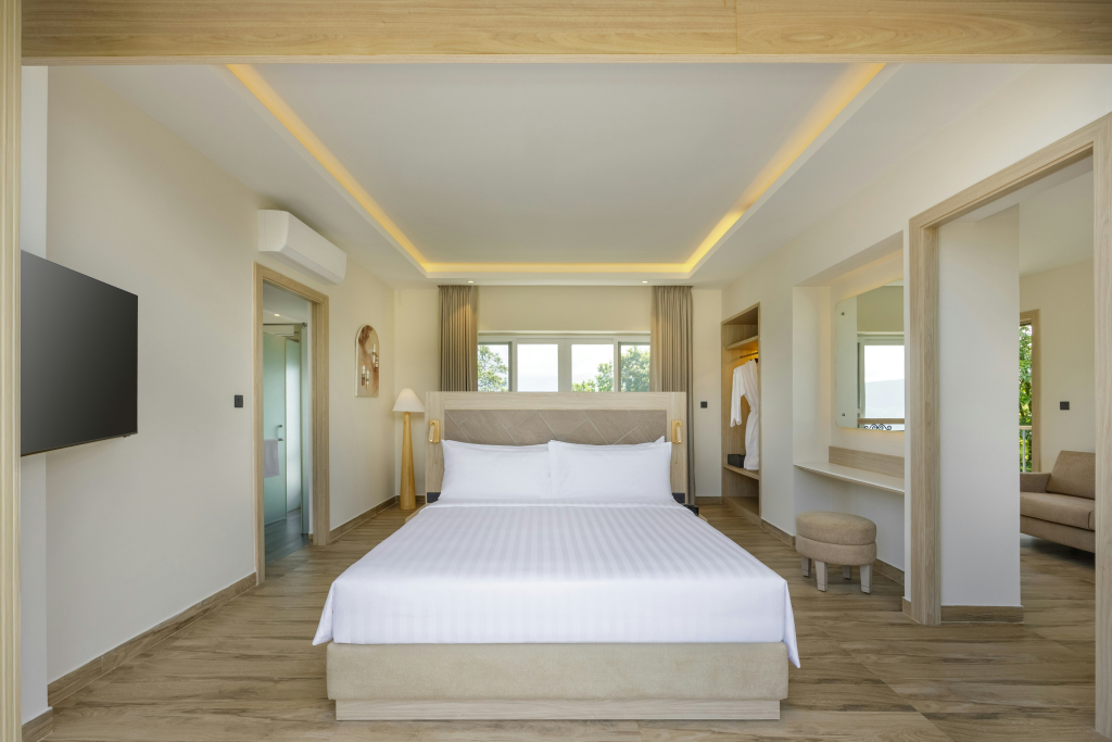Himalayan Hideaway Resort Pokhara, The Centara Collection
