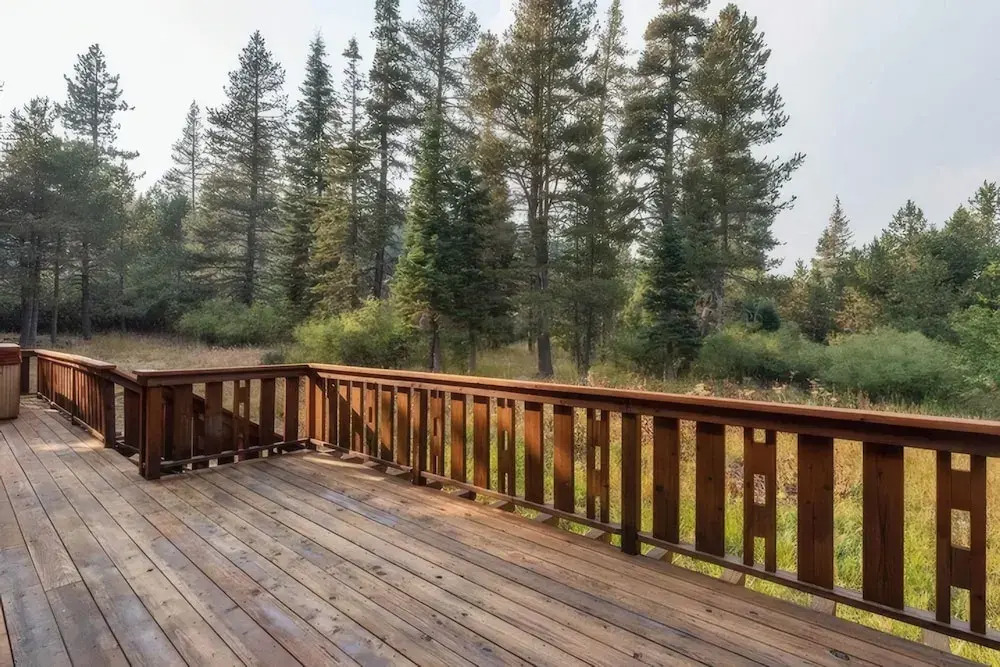 Donner Ridge by Avantstay Minutes to Skiing Deck Ping Pong Pool Table