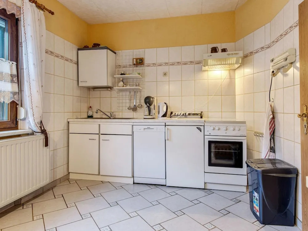 Holiday Home in Thuringia With Private Terrace, use of a Garden and Pool