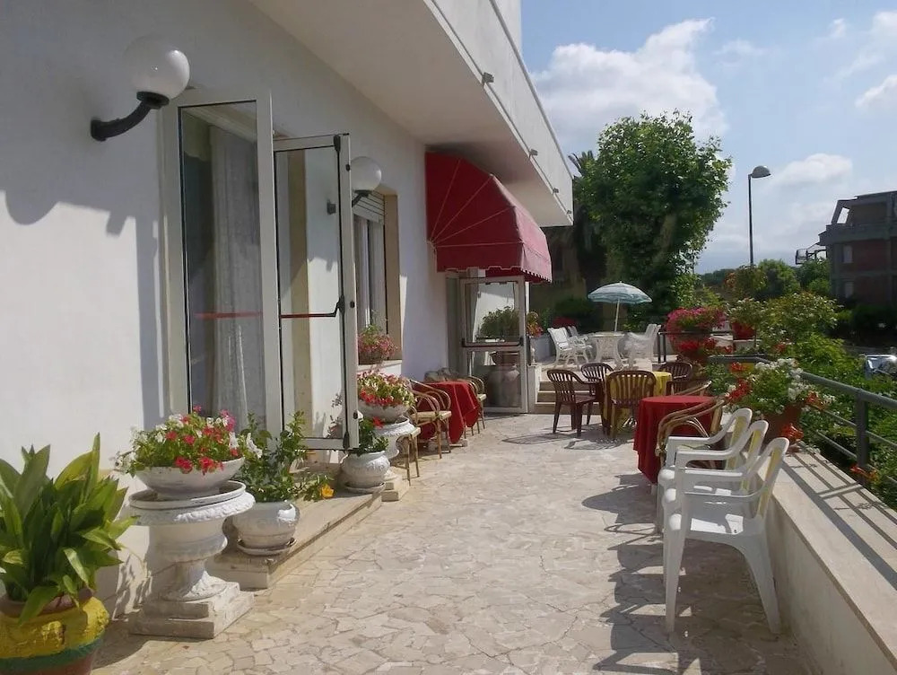 Hotel Gale New