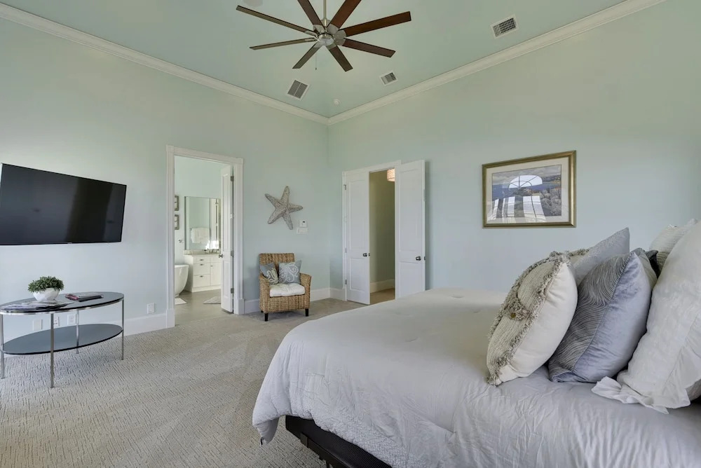 Seaside Euphoria - 4 Br Home