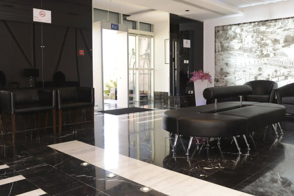 Crystal Hotel