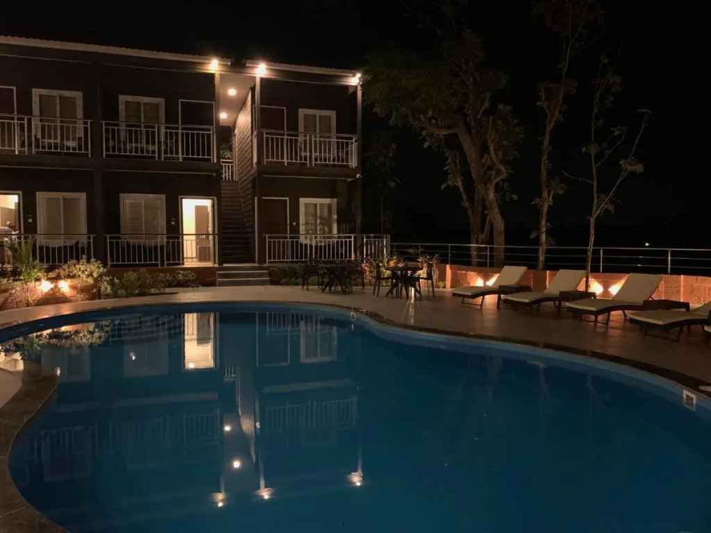 Aurum Resorts Morjim, 500 meters from Beach