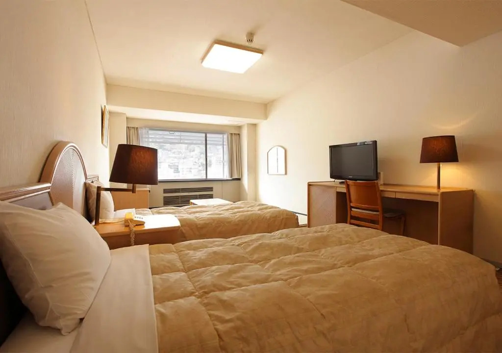 Atami New Fujiya Hotel