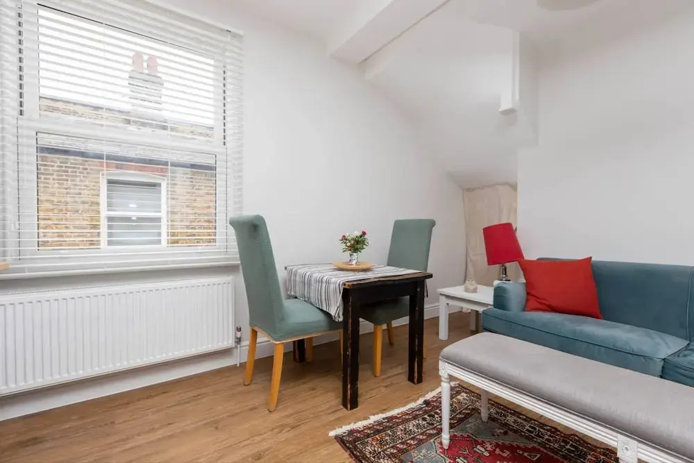 Homely 1 Bedroom Apartment in Fulham!