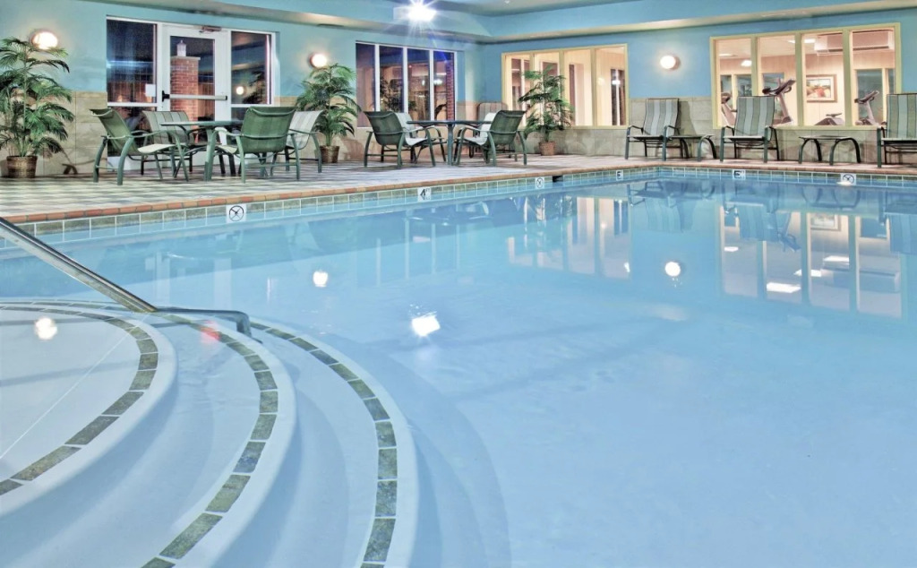 Holiday Inn Express Hotel & Suites Urbana-Champaign-U of I Area by IHG