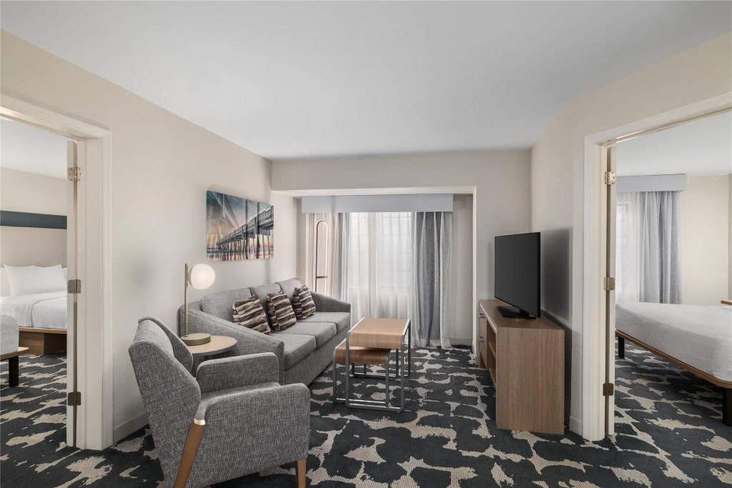 Homewood Suites Jacksonville Deerwood Park