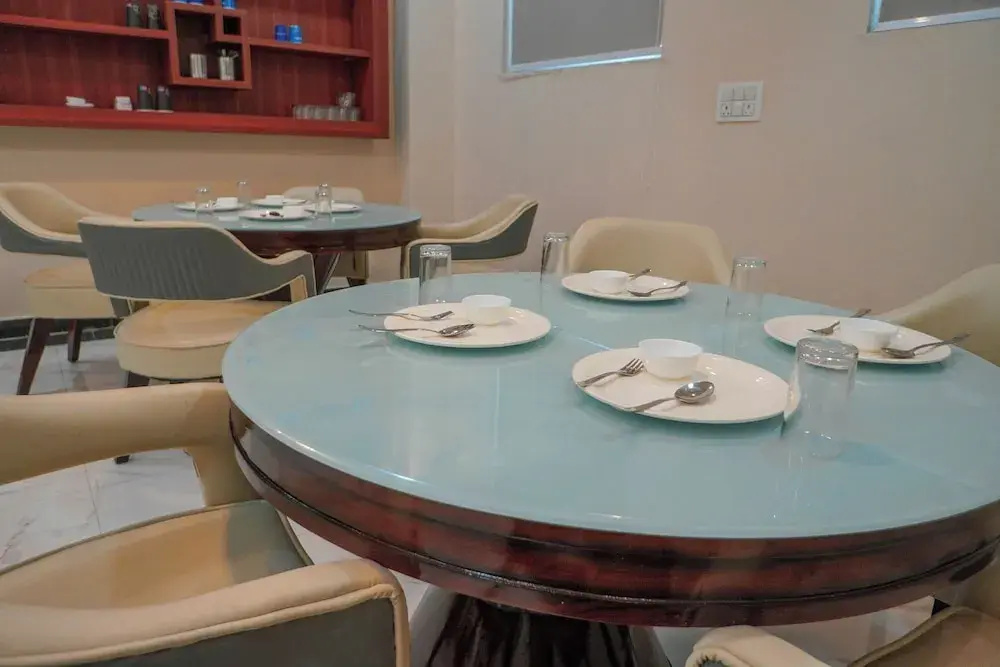 Hotel Relax Suites FNG Expresway 63 Noida