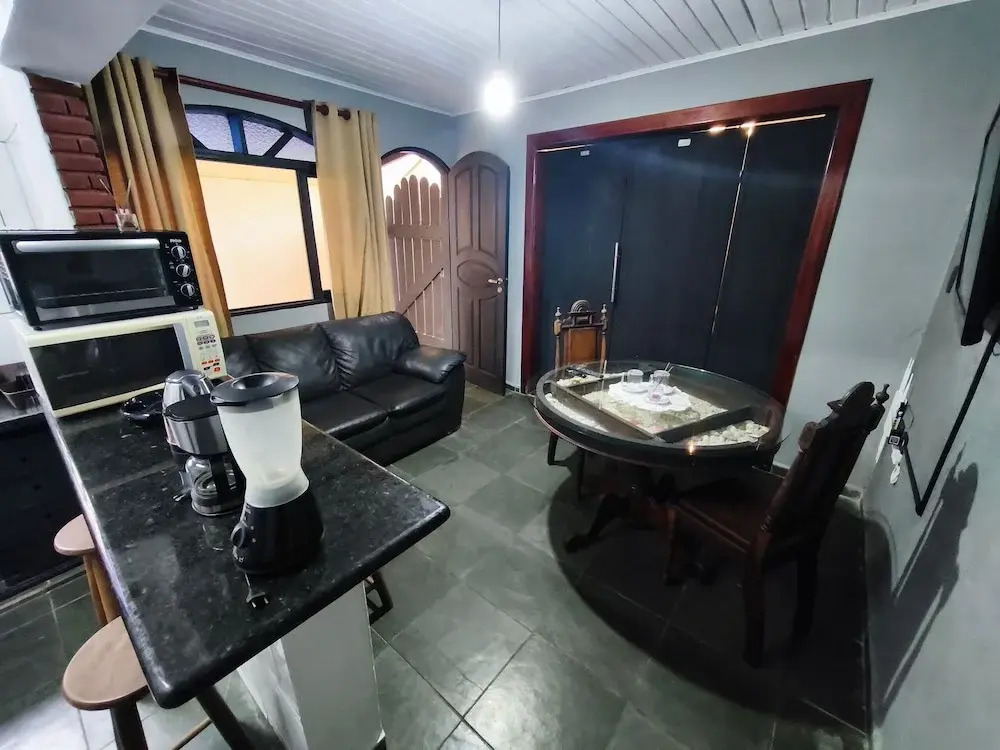 House With 2 BRs and Barbecue in Ubatuba Jao0368