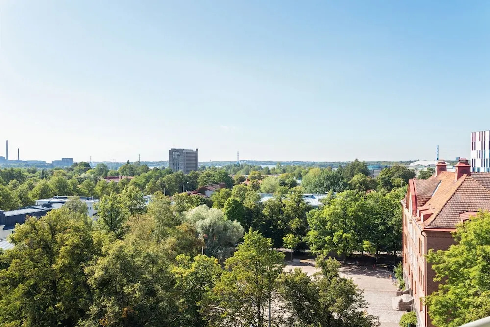 WeHost Messeniuksenkatu 10