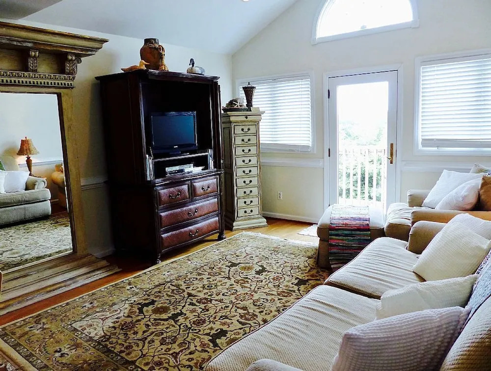 A Salty Escape 2 Bedrooms 2 Bathrooms Condo