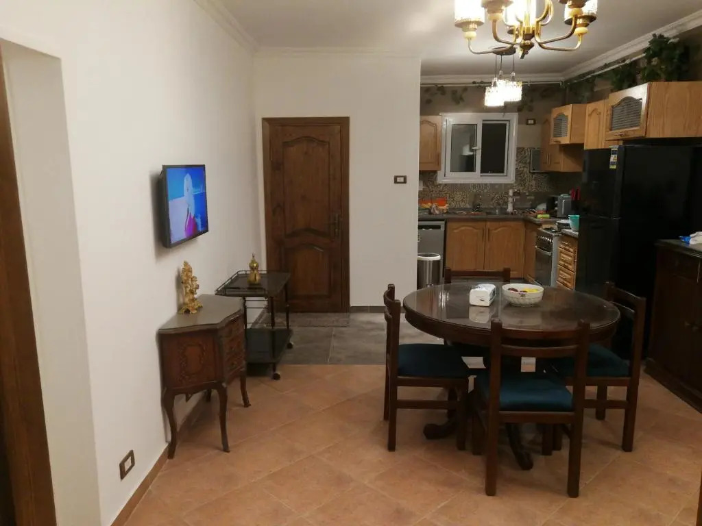 Three bedrooms apartment Nile view maadi