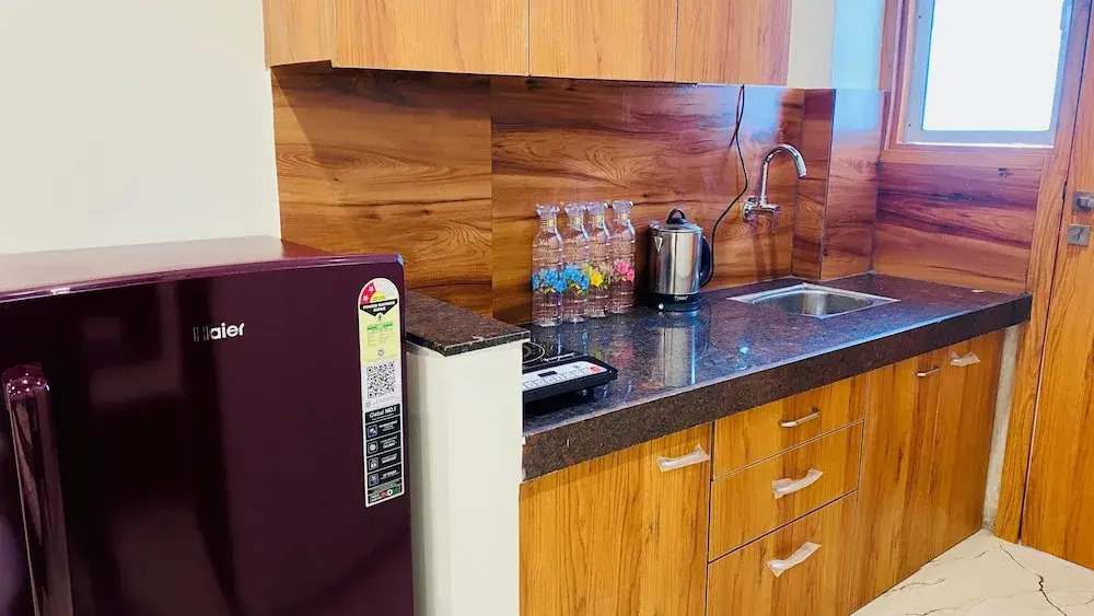 Stay10 Parallel Apartment Hotel