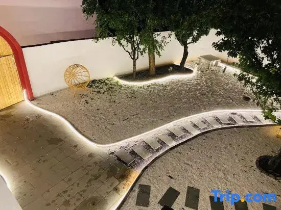 Tianjin Jingxiu Mountain Garden