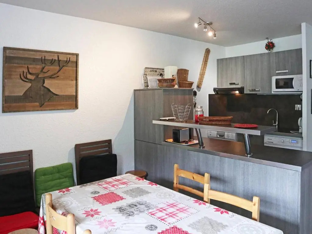 Appartement Les Orres, 2 pièces, 6 personnes - FR-1-322-143