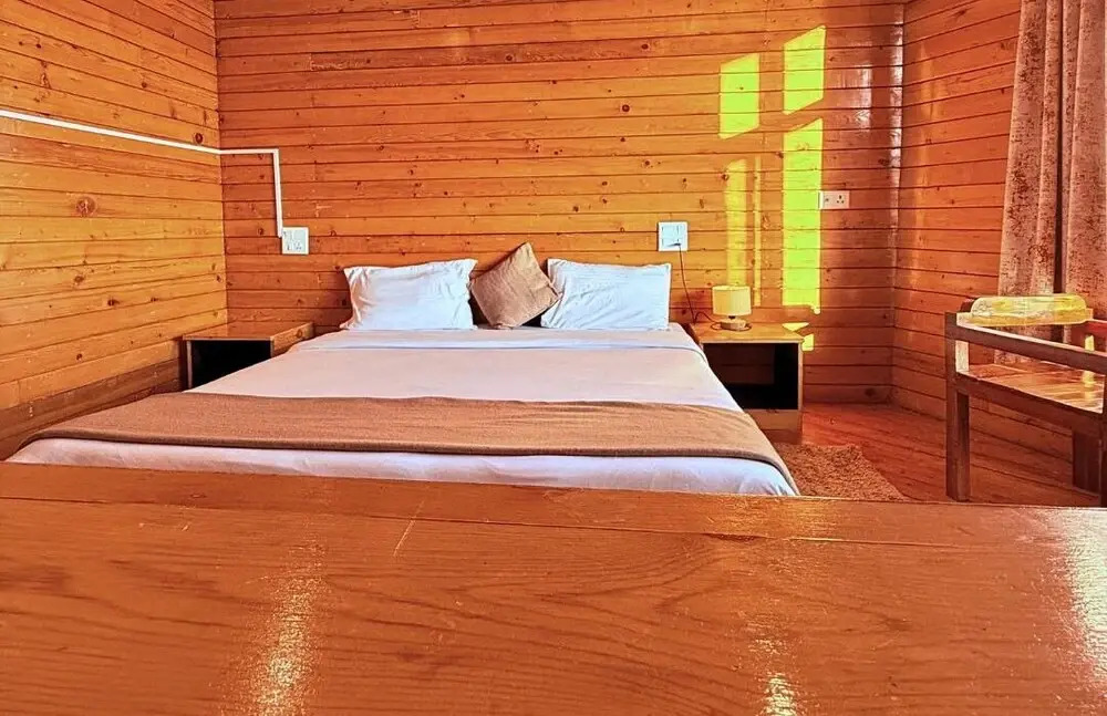 EDM Hostel