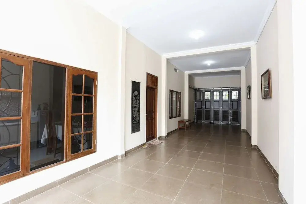 RedDoorz @ Condong Catur 3
