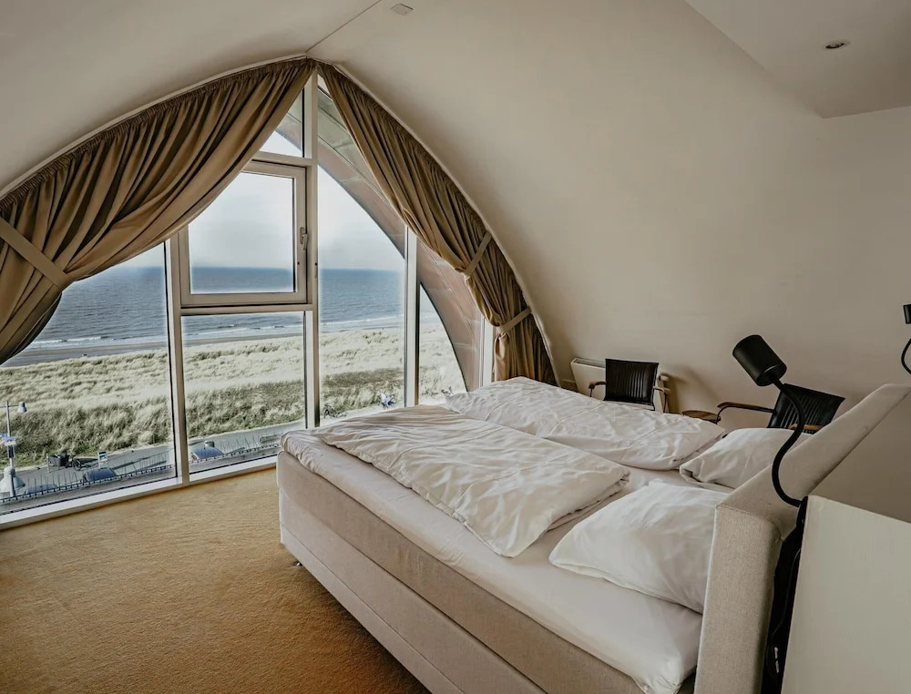 Apartment in Egmond With Sea Views