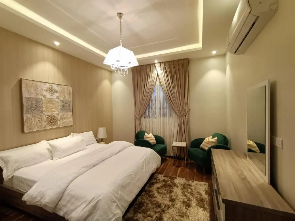 F residence, Beauty & Luxury