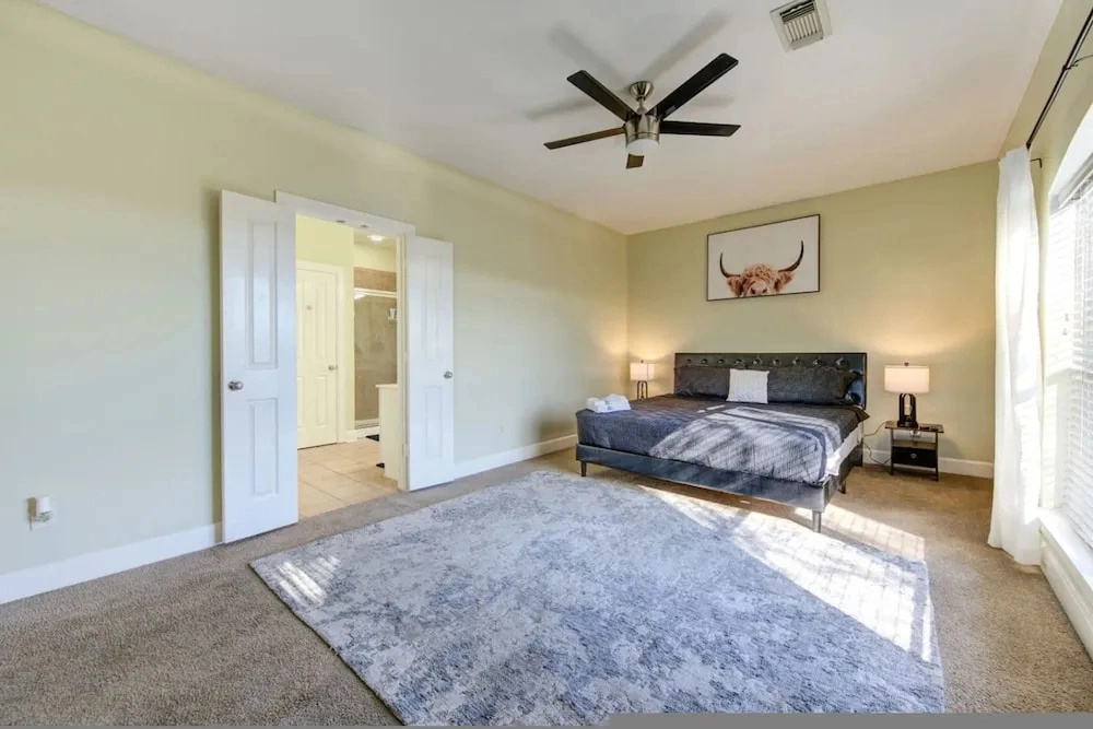 Family Houston Stay Near NRG MD Anderson