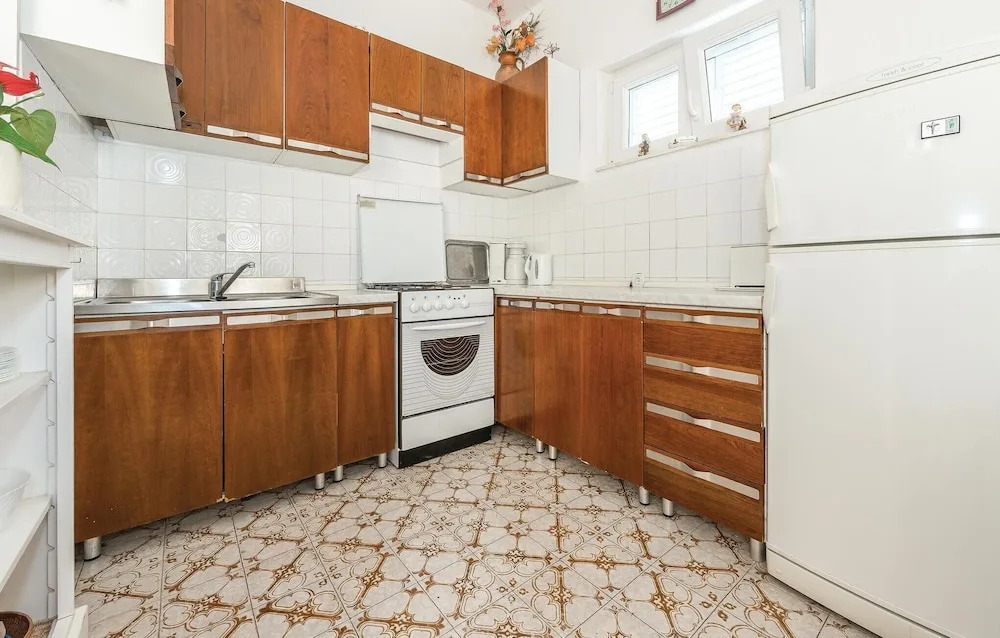 Nice Home in Vodice With Wifi and 3 Bedrooms