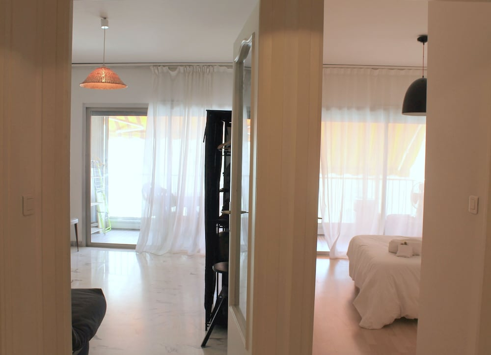 Central 1 Bedroom in Luxurious Residence