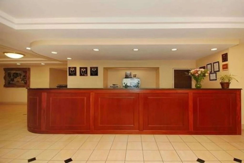 Danville Quality Inn & Suites