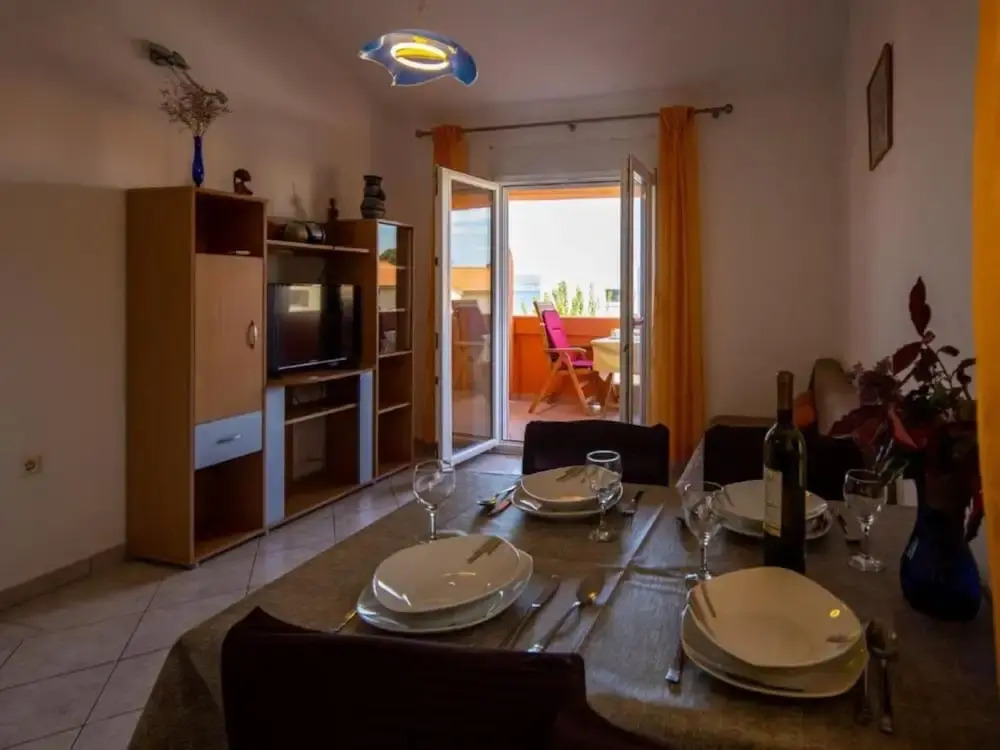 2 Persons Apartment in Pasman