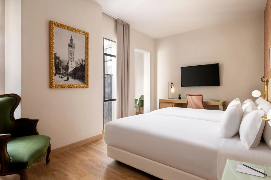 Los Seises Sevilla, a Tribute Portfolio Hotel