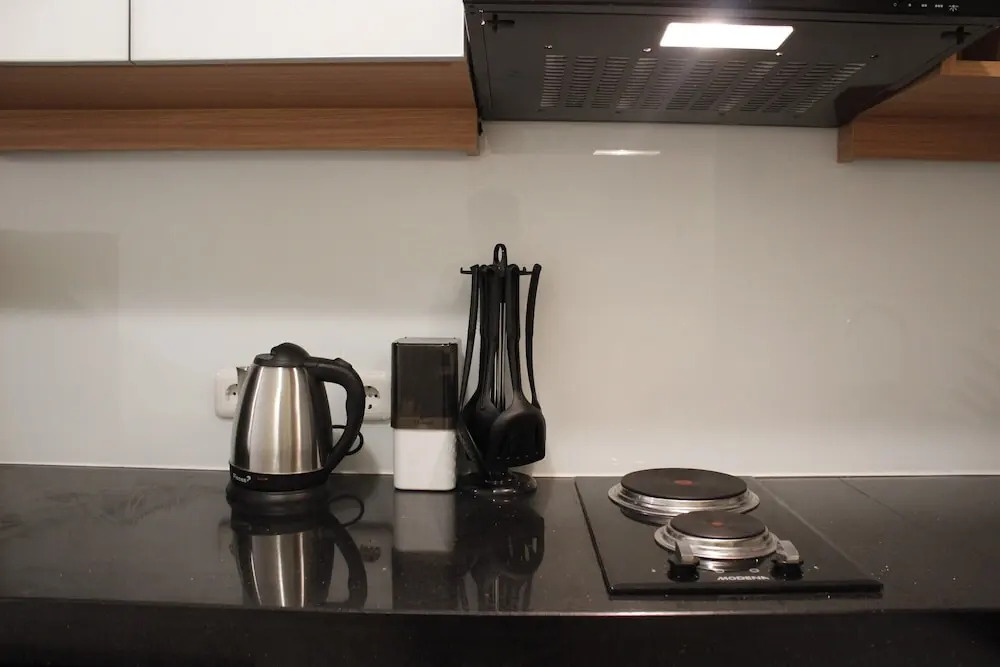 Deluxe & Cozy 2BR Apartment at Landmark Residence