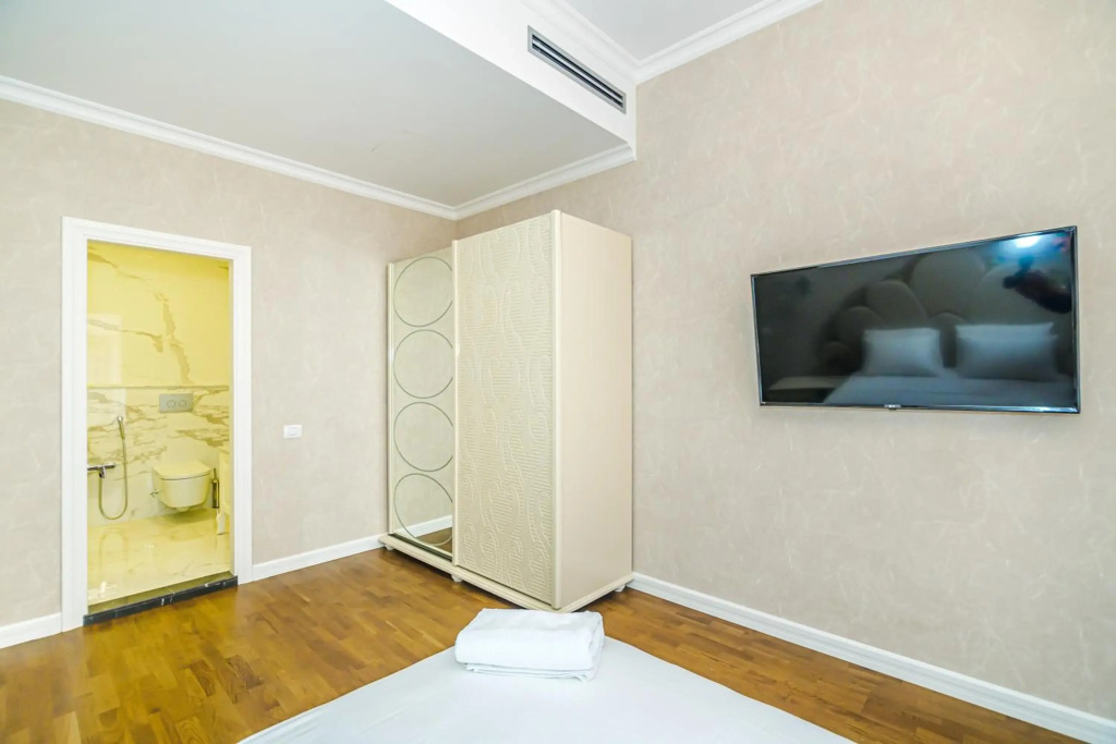 Buta Place VIP House 904