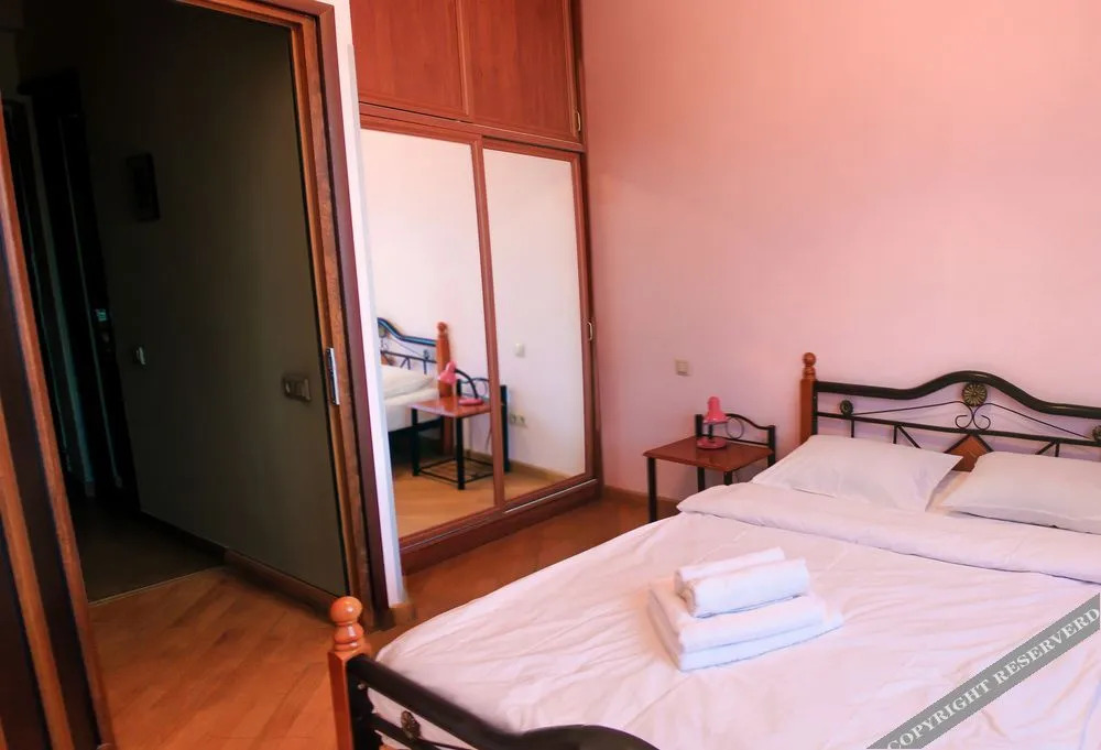 Lux Central Apartments