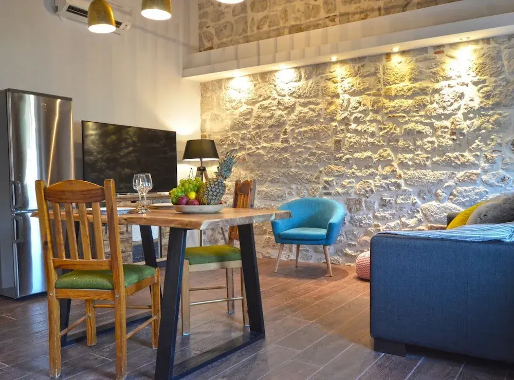 Elegant Rovinj Old Town Apartment