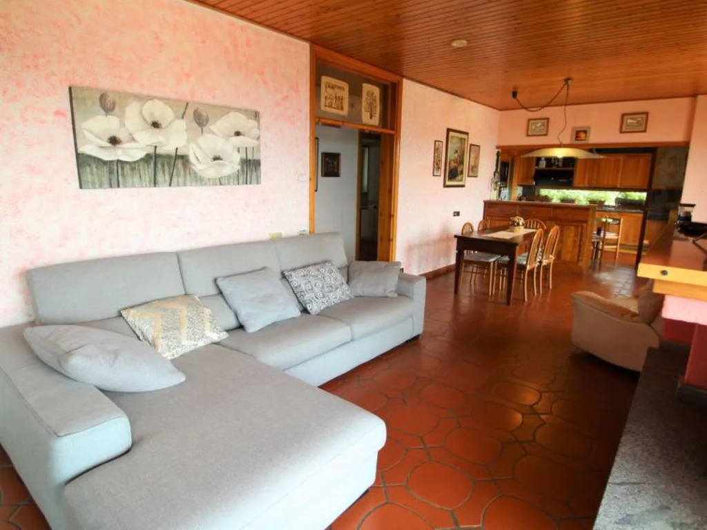 Apartment Angela Luino