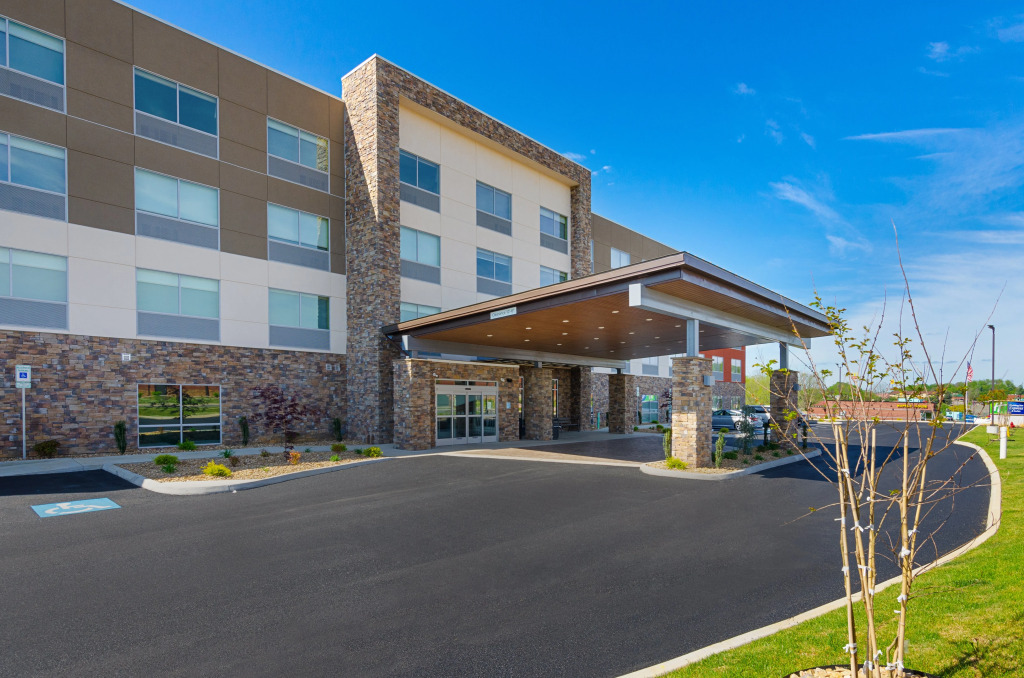 Holiday Inn Express & Suites - Abingdon by IHG