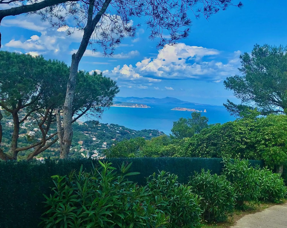 Charming & Peaceful apartment Begur with Swimming pool