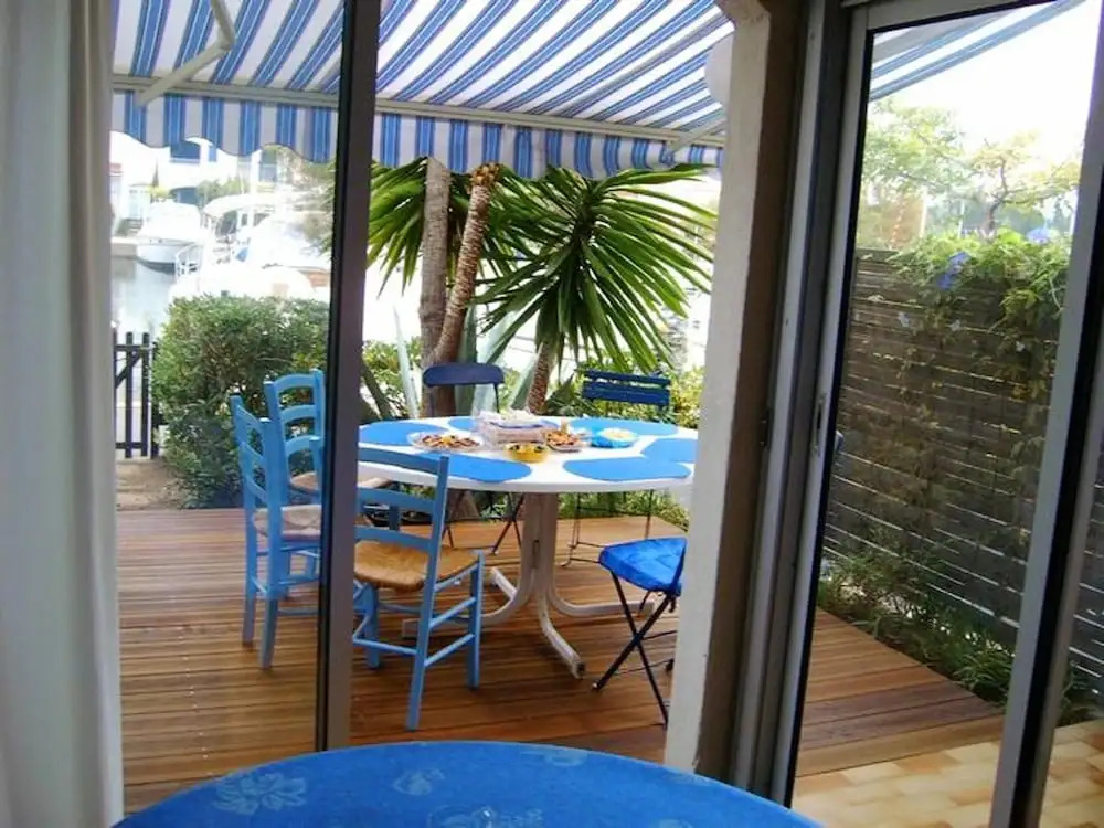 Apartment With one Bedroom in Agde, With Furnished Terrace - 2 km From the Beach