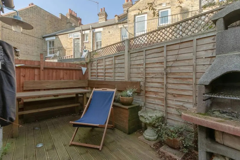 Chic 2 Bedroom Home In Elephant & Castle