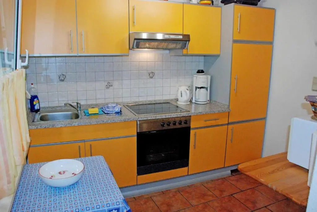 Ferienbungalow mit gro_em Garten i