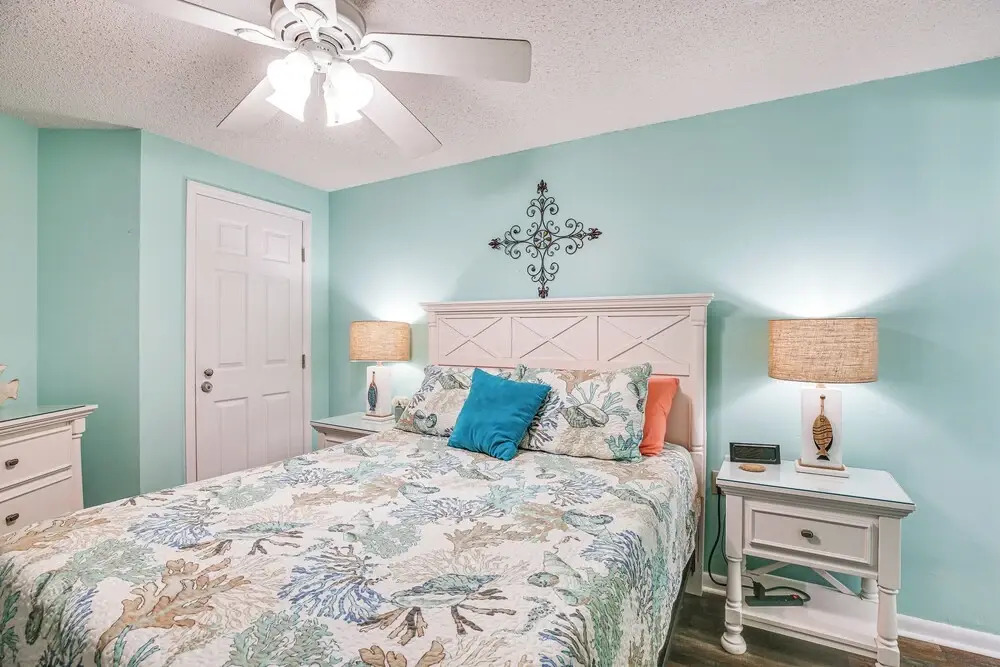 Oceanfront Garden City Beach Condo For Families!