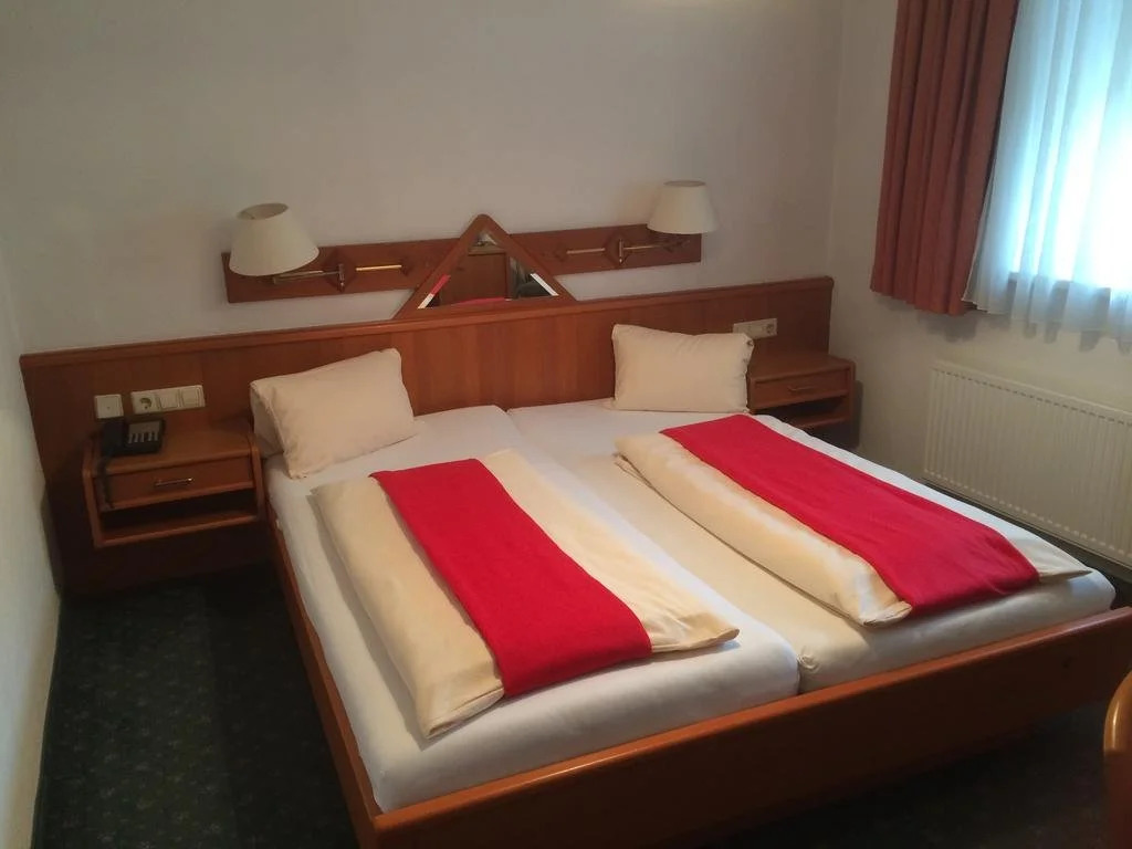 HOTEL Jerolitsch