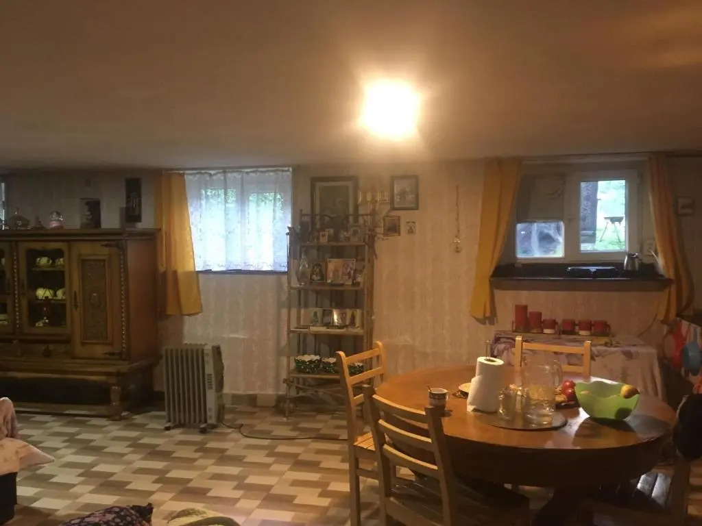 Sweet home