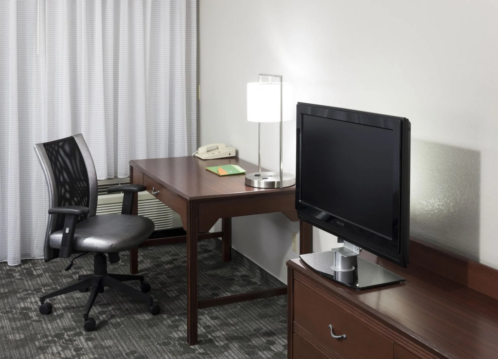 Courtyard by Marriott Wichita East