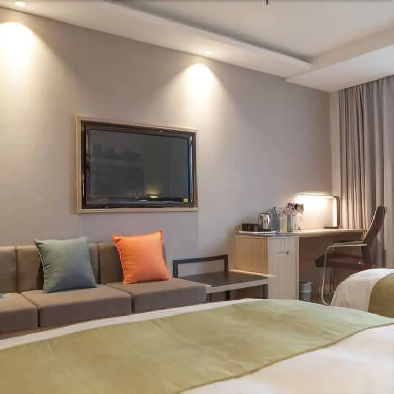 Super 8 Hotel