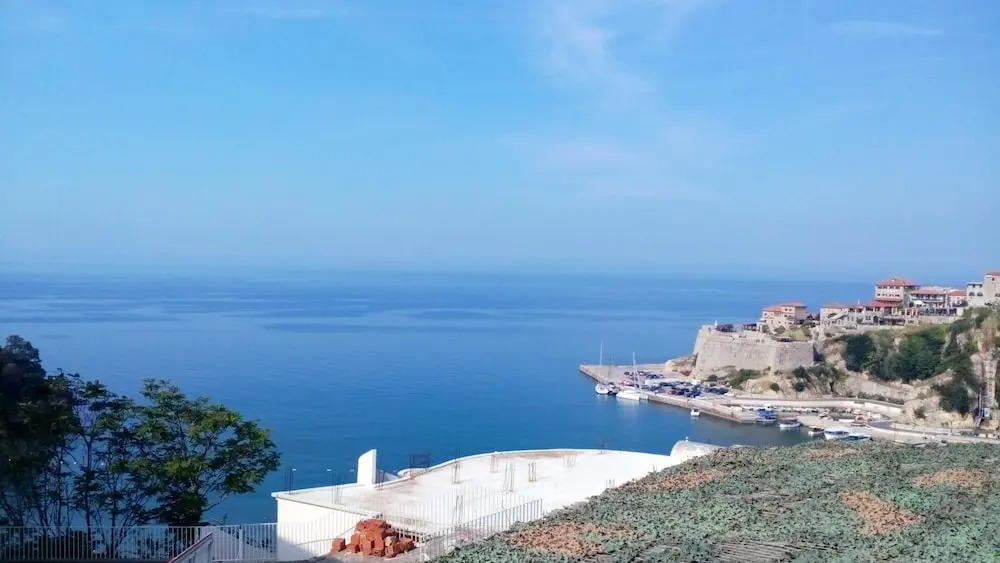 Studio in Ulcinj, With Wonderful sea View and Wifi - 100 m From the Be