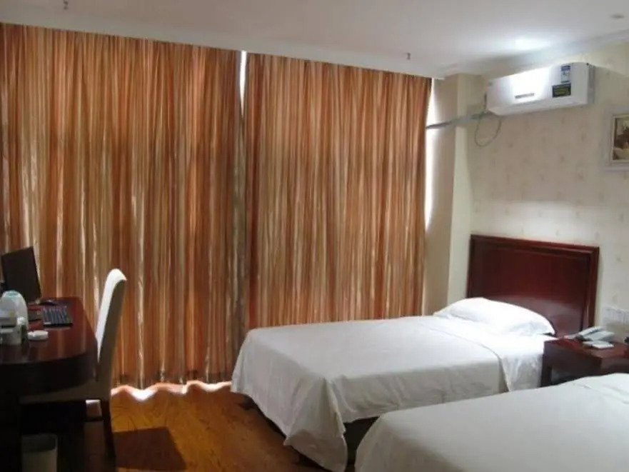GreenTree Inn ShanDong JiNing WeiShan Lake National Wetland Park Business Hotel